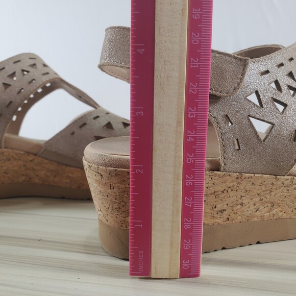 Earth Buran Rosa 8.5 Ecru Leather Wedge Sandal T Strap Ankle Cork Cut Out - Picture 7 of 13